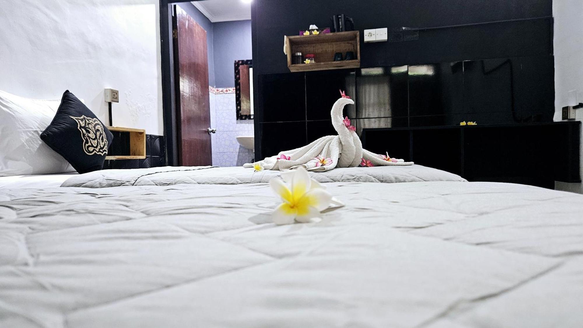 Suba Homestay レンボンガン島 部屋 写真